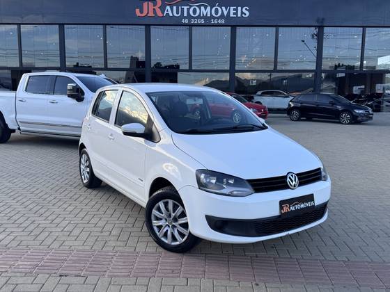 VOLKSWAGEN FOX 1.0 MI 8V FLEX 4P MANUAL VOLKSWAGEN FOX 1.0 MI 8V FLEX 4P MANUAL